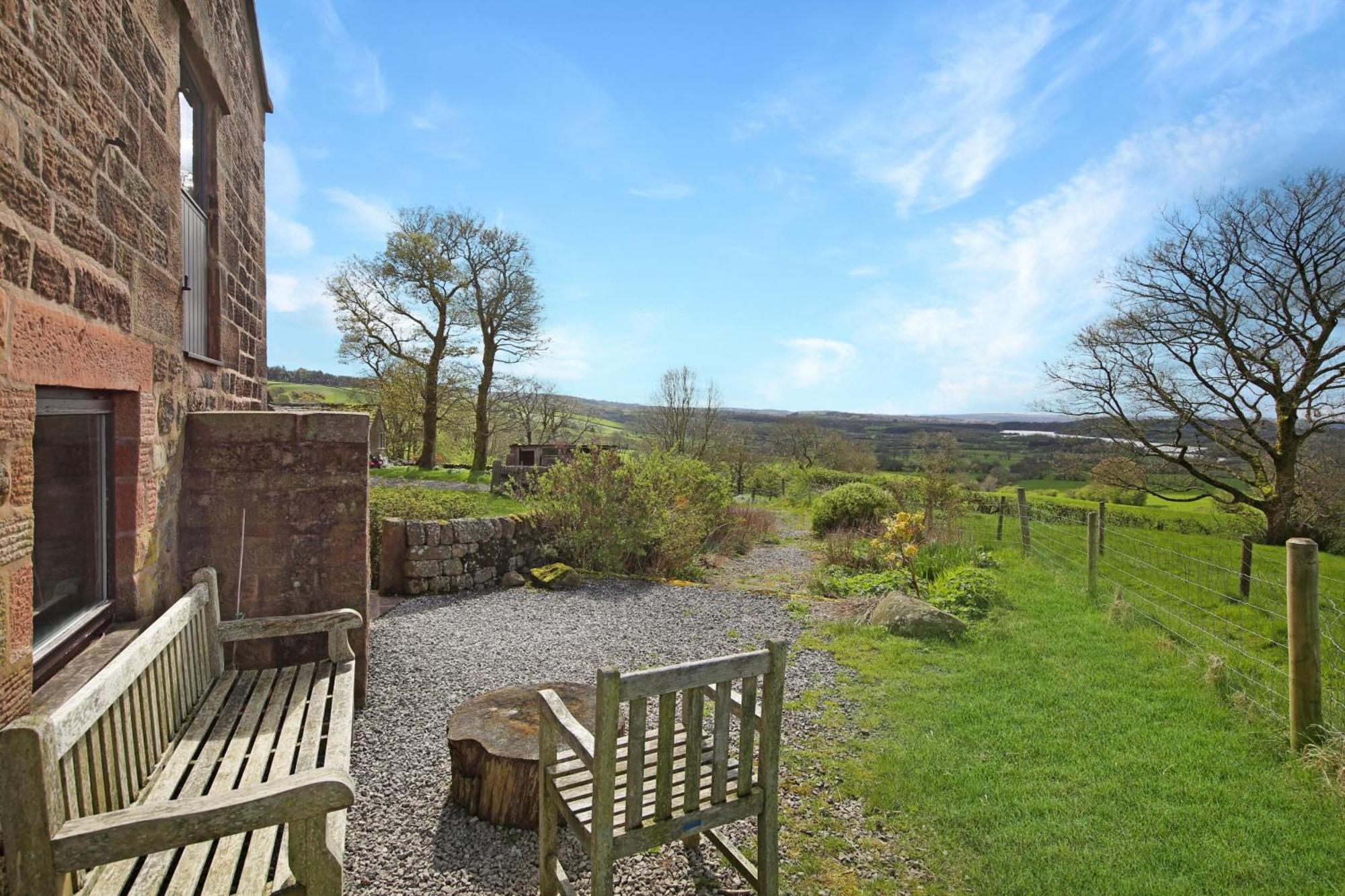 Host & Stay - Little Barn - Upper Hulme Лийк Екстериор снимка